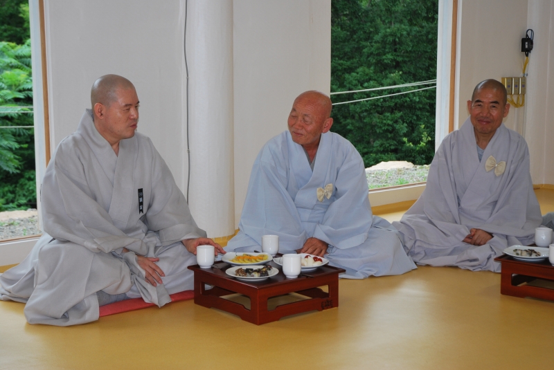 2010.07.14_천운상원 대종사 조문 (2)
